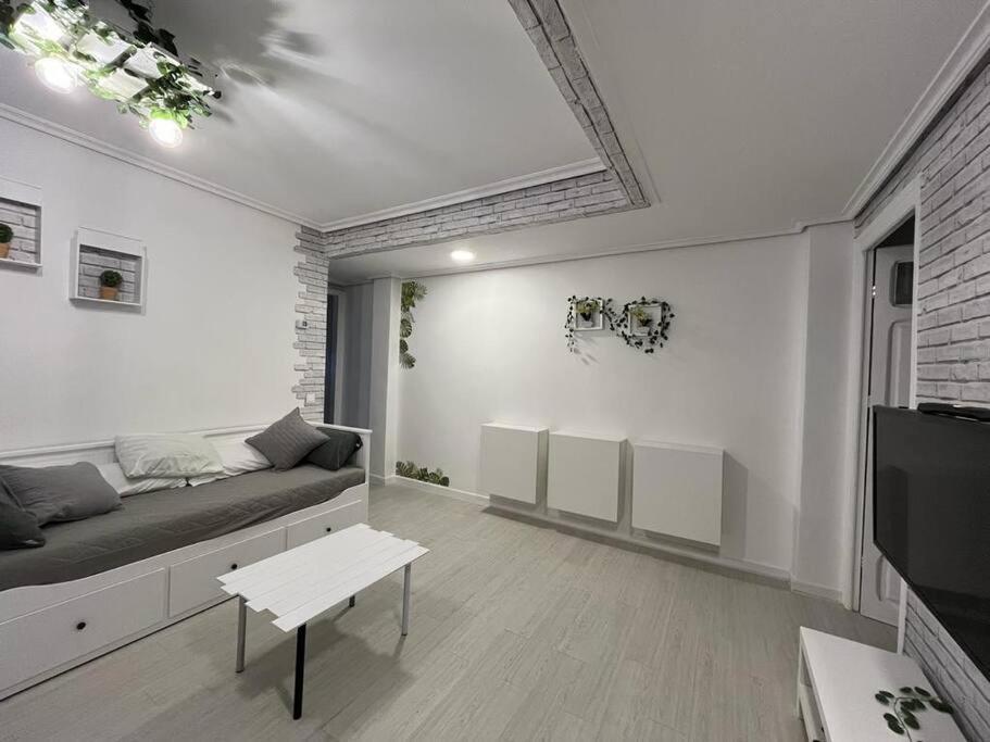 Apartamento Eguzkilore. Logroño Eksteriør bilde